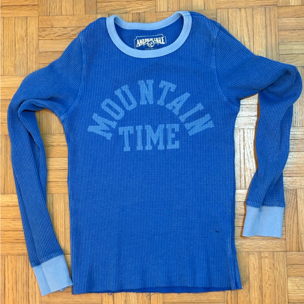 American Eagle Outfitters Kids Long Sleeve Blue Tee
